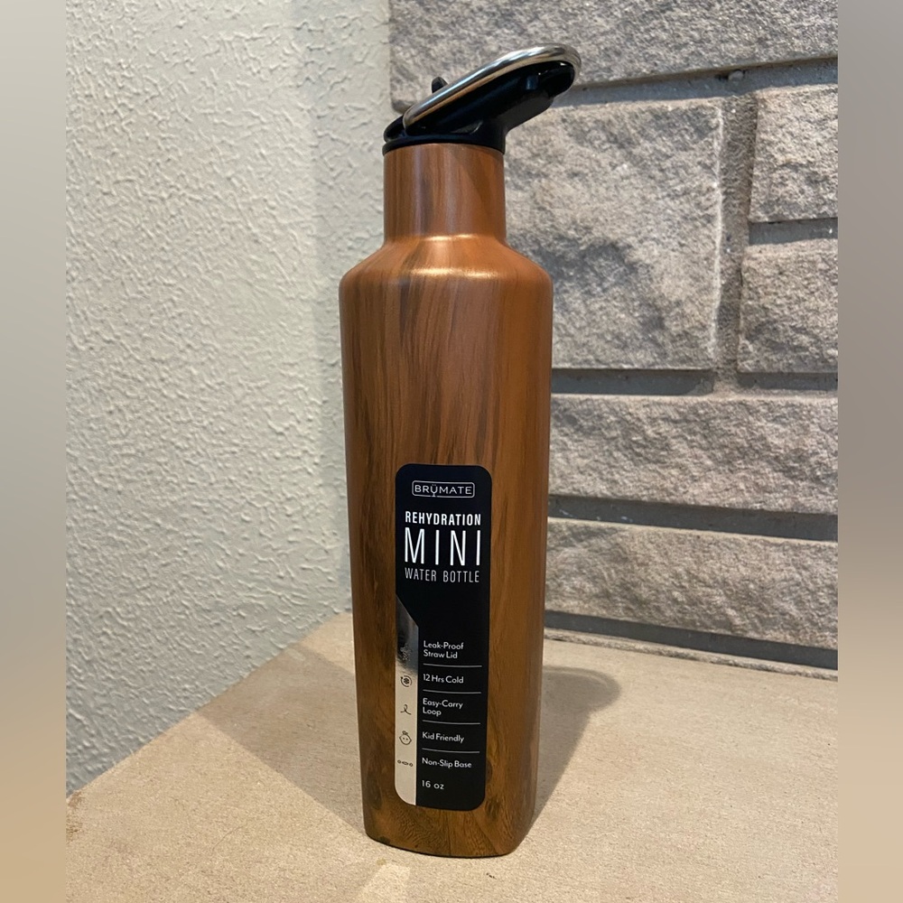 NWT Brumate mini water bottle